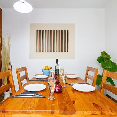 Casa Lili - Shared Pool - Close To Seafront Promenade - Sea Views From Upper Terrace Punta Mujeres Exteriör bild
