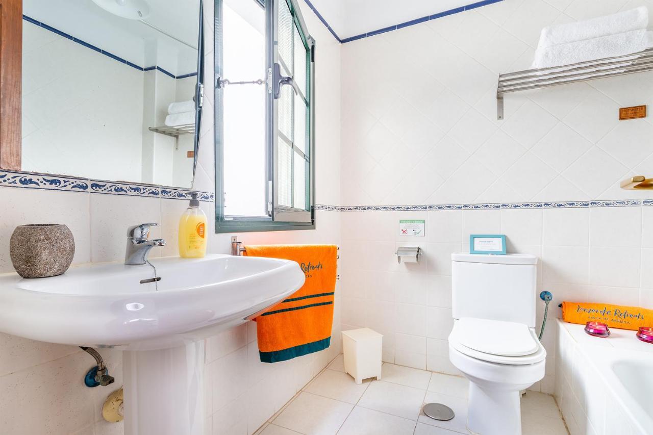 Casa Lili - Shared Pool - Close To Seafront Promenade - Sea Views From Upper Terrace Punta Mujeres Exteriör bild