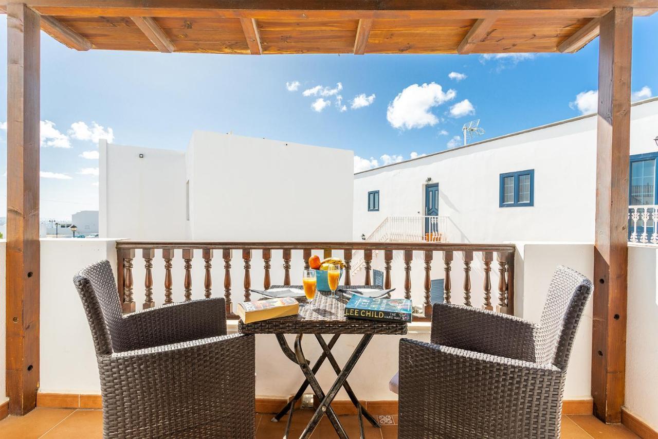 Casa Lili - Shared Pool - Close To Seafront Promenade - Sea Views From Upper Terrace Punta Mujeres Exteriör bild