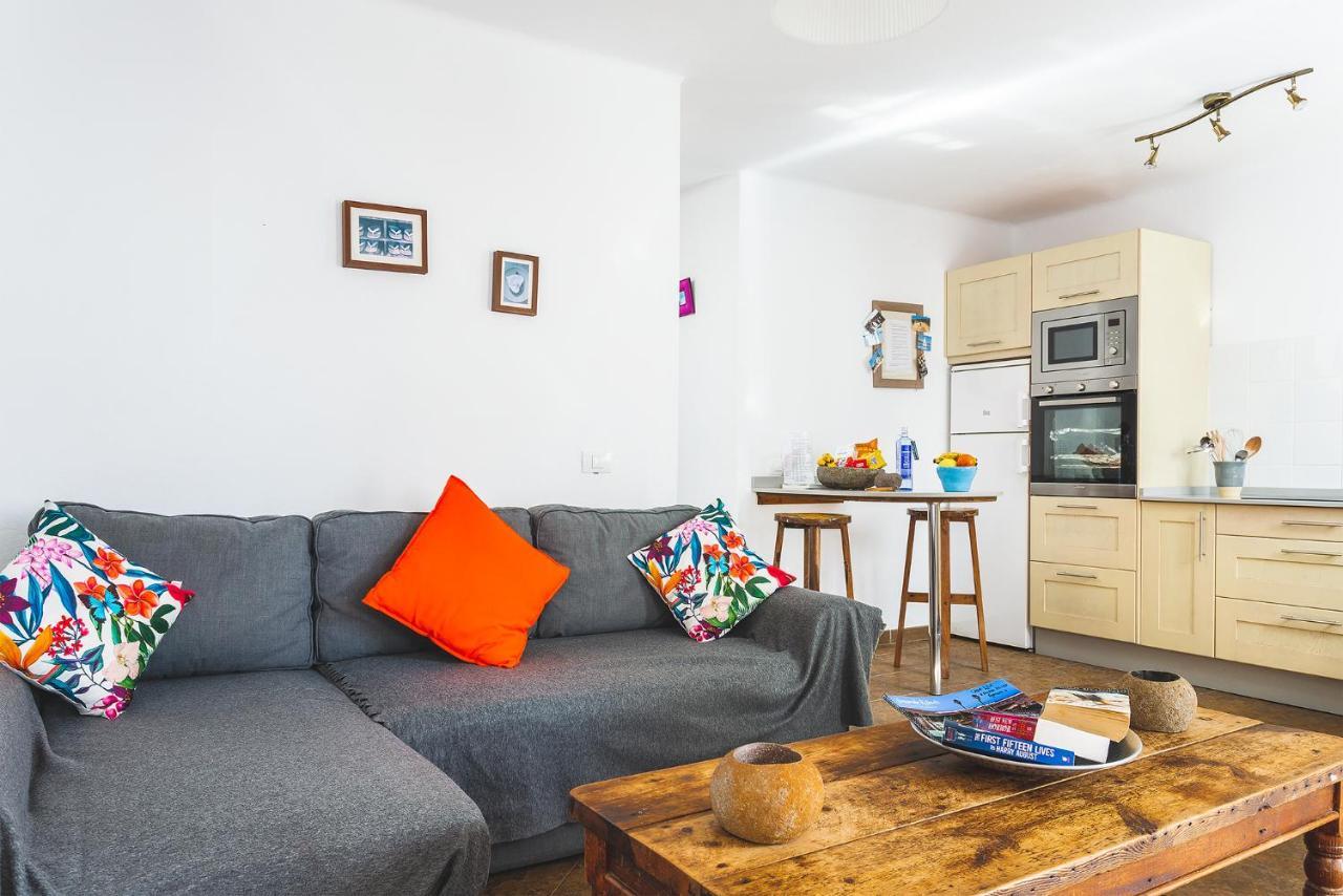 Casa Lili - Shared Pool - Close To Seafront Promenade - Sea Views From Upper Terrace Punta Mujeres Exteriör bild