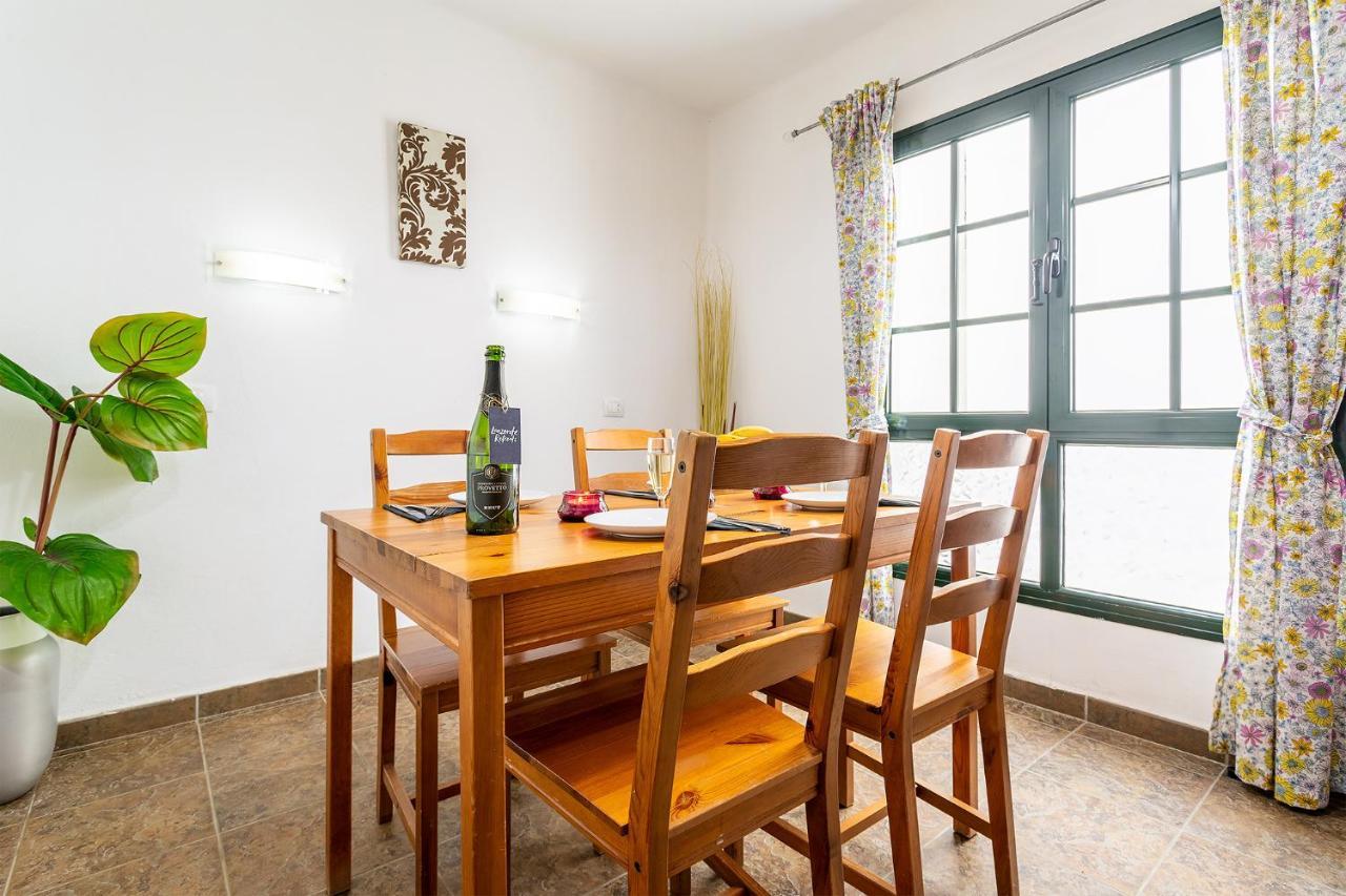 Casa Lili - Shared Pool - Close To Seafront Promenade - Sea Views From Upper Terrace Punta Mujeres Exteriör bild