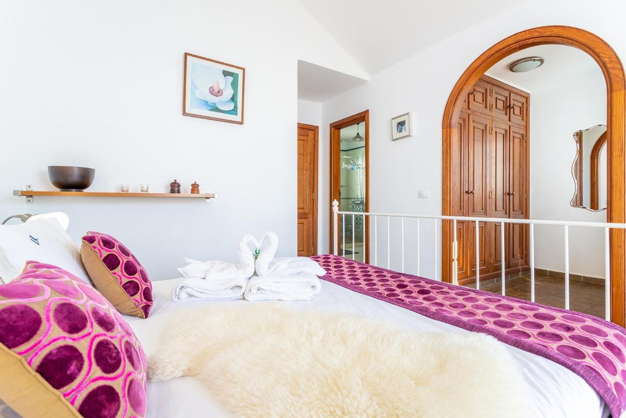 Casa Lili - Shared Pool - Close To Seafront Promenade - Sea Views From Upper Terrace Punta Mujeres Exteriör bild